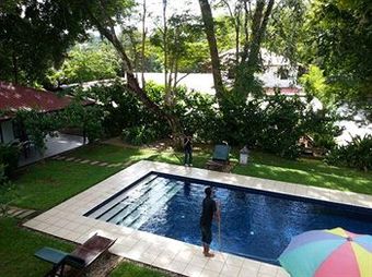 Hotel Basaga Holiday Residences