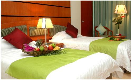 Oriental Crystal Hotel