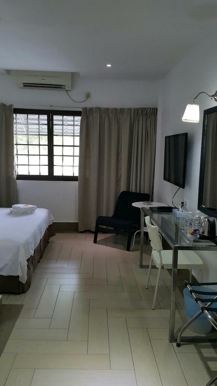 Hotel Dynasty Inn
