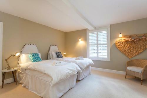 Wimborne Minster Villa Sleeps 16 Wifi