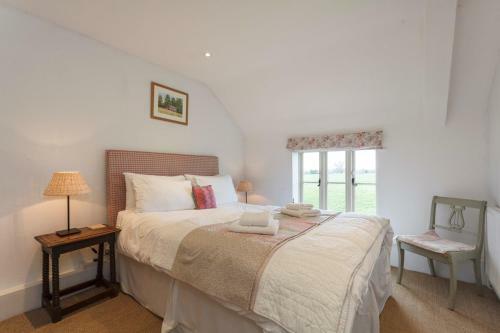 Wimborne Minster Villa Sleeps 6 Wifi T769104