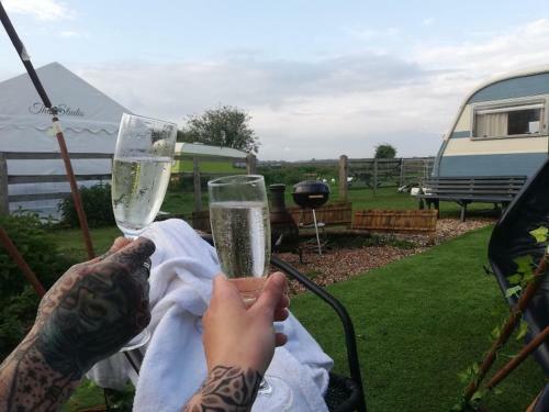 Agroturismo Glamping With Llamas