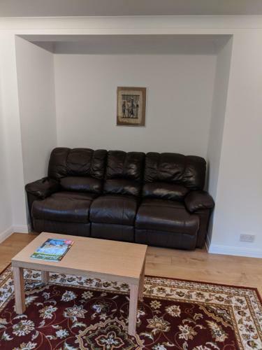 Oaklawn Service Apartments