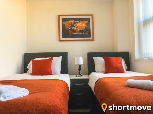 Apartamento Shortmove - Modern Studios, Wifi, Smart Tvs, Parking