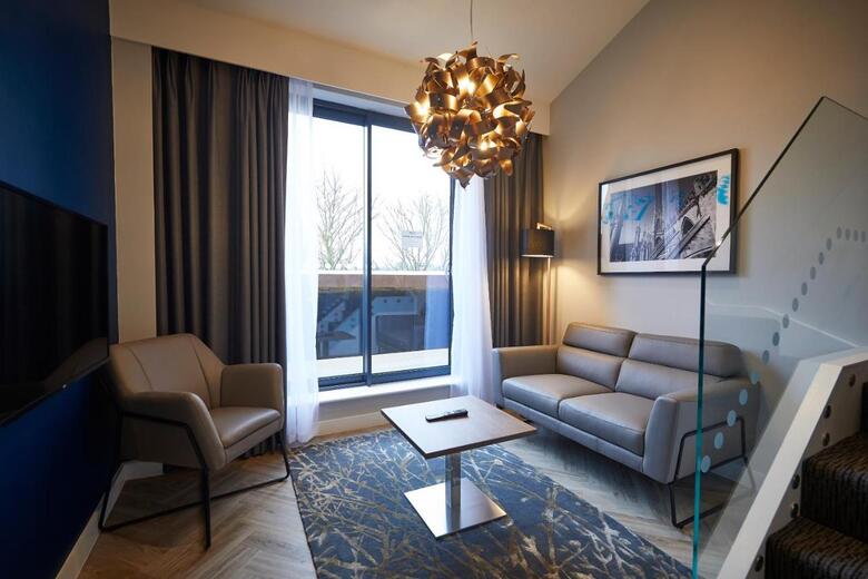Aparthotel Roomzzz York City