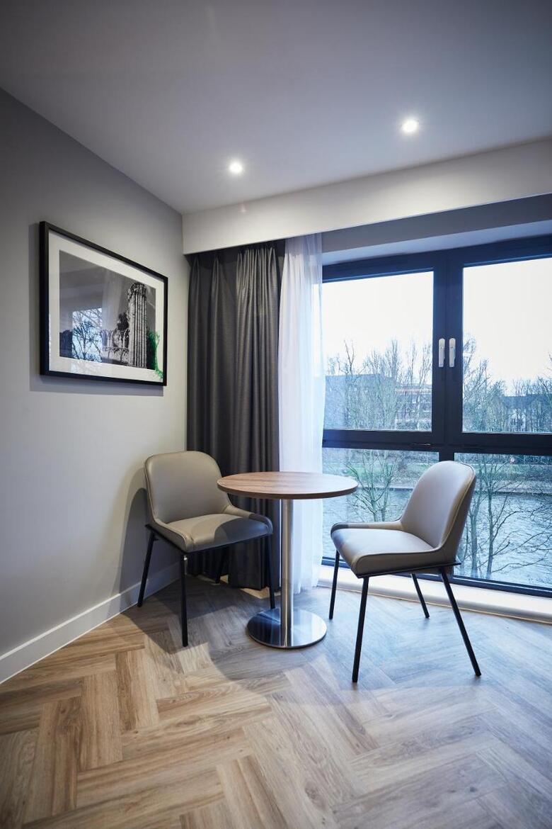 Aparthotel Roomzzz York City