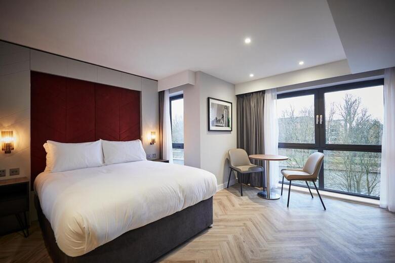 Aparthotel Roomzzz York City