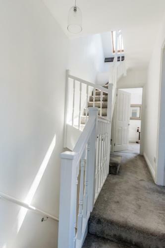 48 Fairfax Street