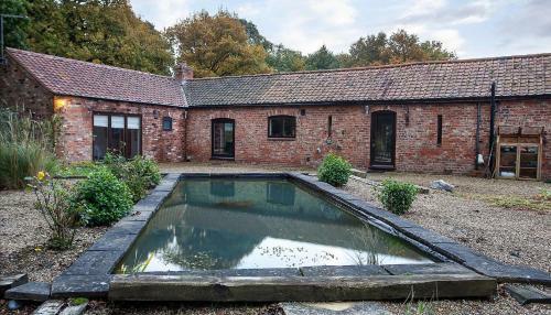 The Stables Luxury Barn