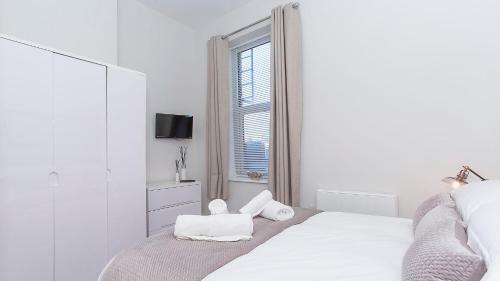 Saxon House Apartments