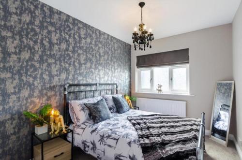 Time Is Now! Beautiful Apartment In York