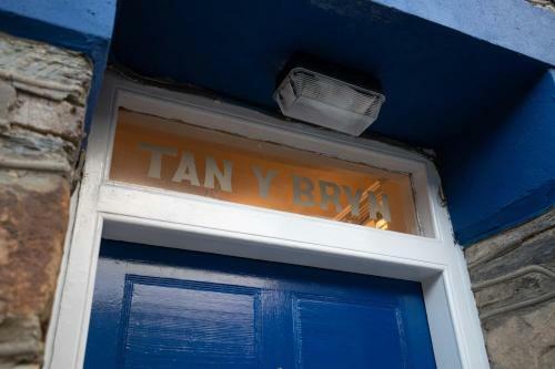 Tan Y Bryn
