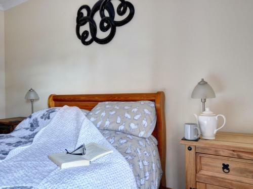 Holiday Home Ffordd Fodolydd-2