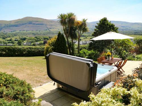 Ty'n Y Coed