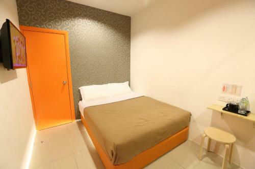 Motel 1 Hotel Kuchai Lama