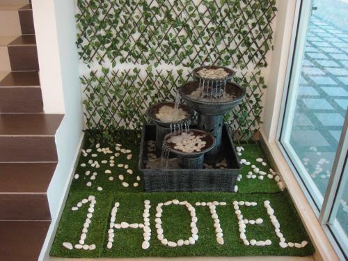 Motel 1 Hotel Kuchai Lama