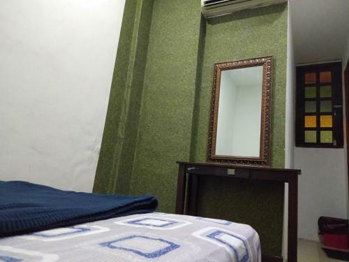 Cintamani Travellers Lodge