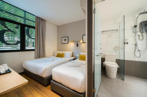 Gold Tree Hotel