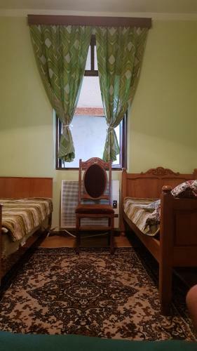 Hostal Eizy's Home (m.kostavas #15)