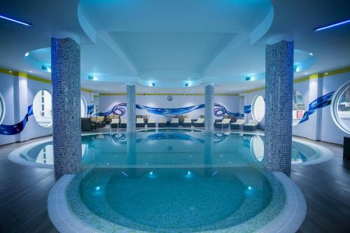 Campus Alba At Hotel Castello Mare
