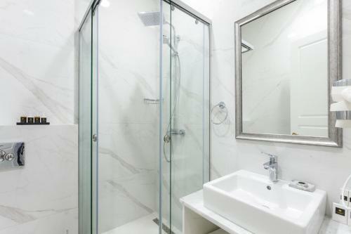 Lifferent Hotel & Spa