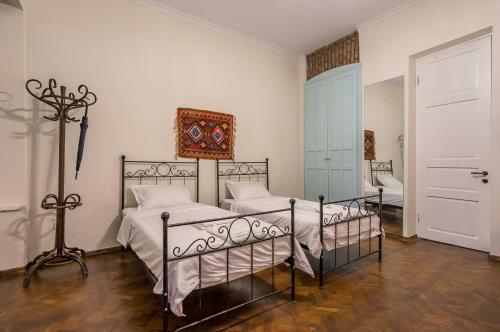 Doors Meidan Design Hotel