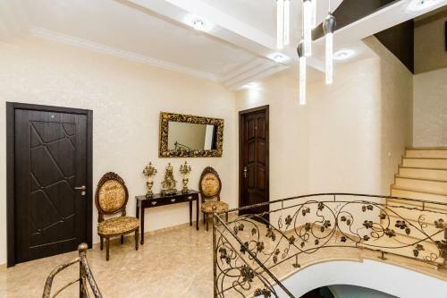 Amir Hotel