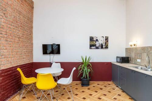 Wehost Apartment Rustic Interior