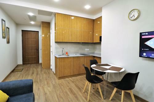 Luxury Apartment In King David Residence