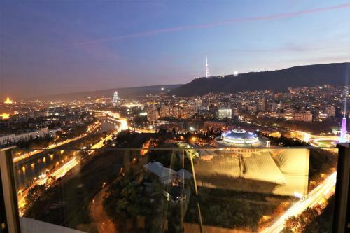 Luxury Apartment In King David Residence
