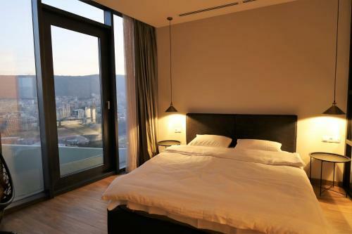 Luxury Apartment In King David Residence