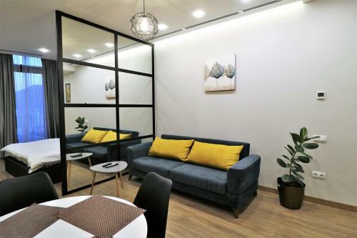 Luxury Apartment In King David Residence