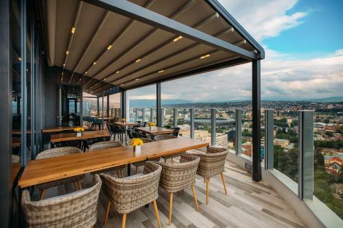 Luxury Apartment In King David Residence