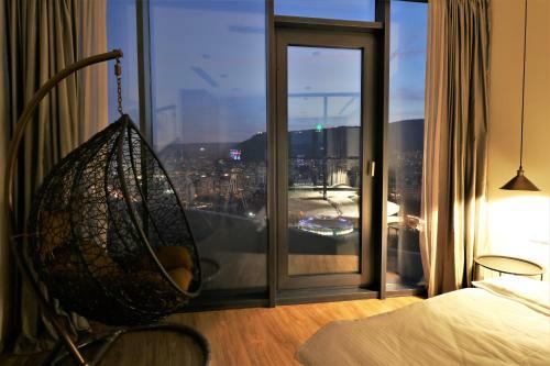Luxury Apartment In King David Residence