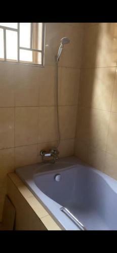 Apartamento White Horse Property