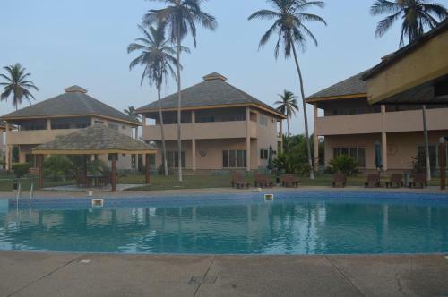 Hotel Elmina Bay Resort