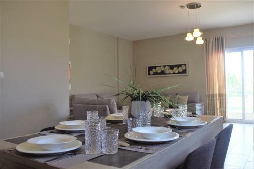 Montecito Apartments