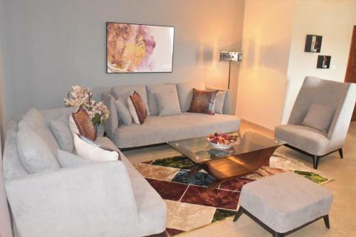 Montecito Apartments