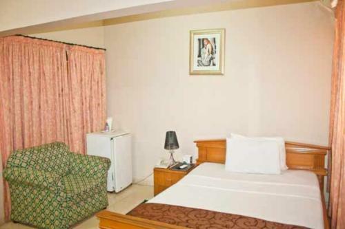 Hostal Room In Apartment - Eastgate Hotel, Accra