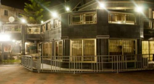 Hostal Room In Apartment - Eastgate Hotel, Accra