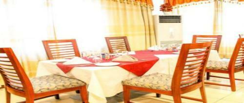 Hostal Room In Apartment - Maxlot Hotel Accra