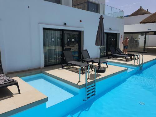 Hotel Kalimba Beach Resort