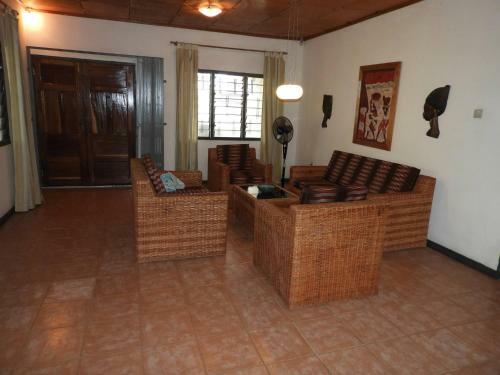 Nimohs Holiday Home
