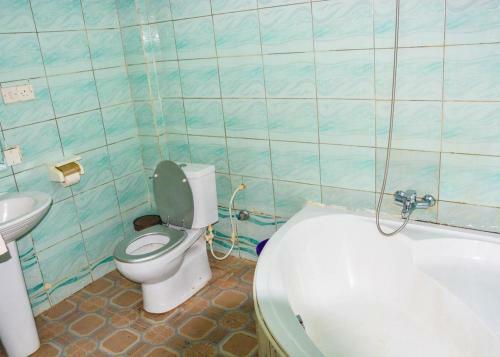 Hostal Room In Apartment - Okubi Hotel Kumasi