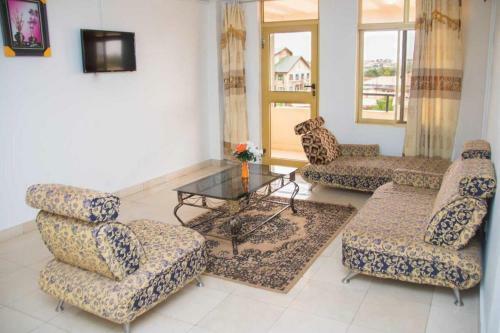 Hostal Room In Apartment - Okubi Hotel Kumasi