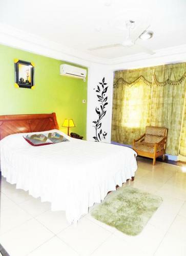 Hostal Room In Apartment - Okubi Hotel Kumasi