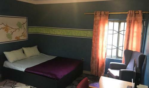 Hostal Room In Apartment - Evergreen Executive Hostel