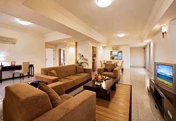 Apartamentos Sri Tiara Residences