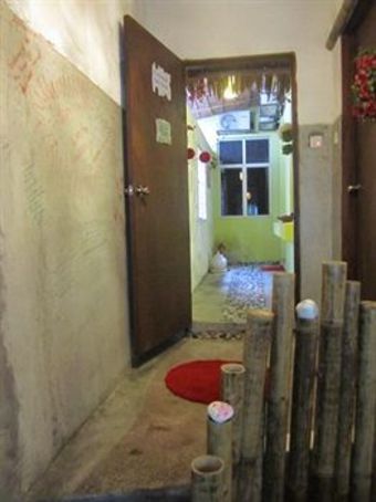 Hostal Tropical Guest House