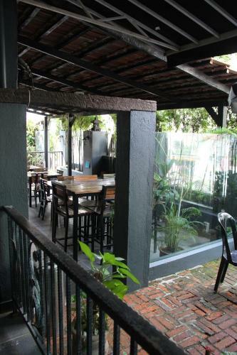 Hotel V'la Heritage